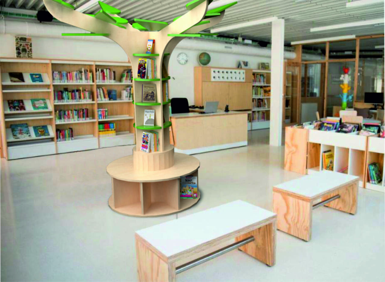 Children’s display shelf in the shape of a Tree